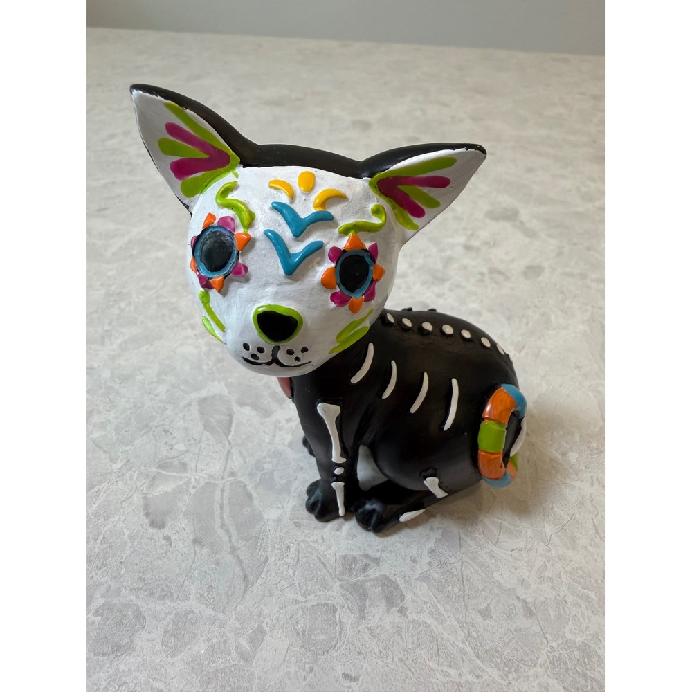 Day of the Dead Chihuahua Figurine Dia de los Muertos Sugar Skull Dog Decor 4.5"